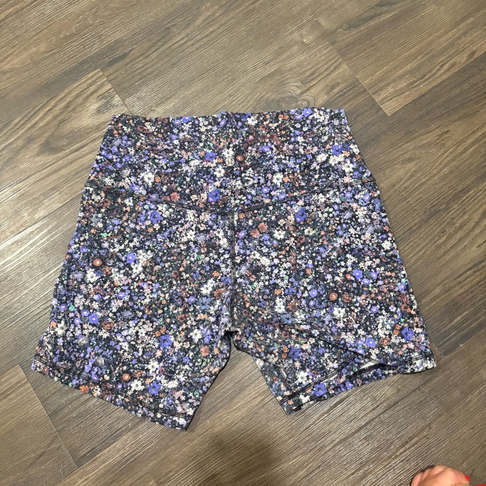 lululemon athletica Floral Print Bike Shorts - Black, Purple, Pink - Picture 2 of 6